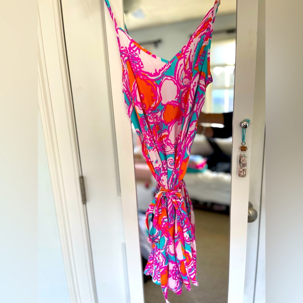 Lilly Pulitzer Ladies size small Romper in excellent condition
